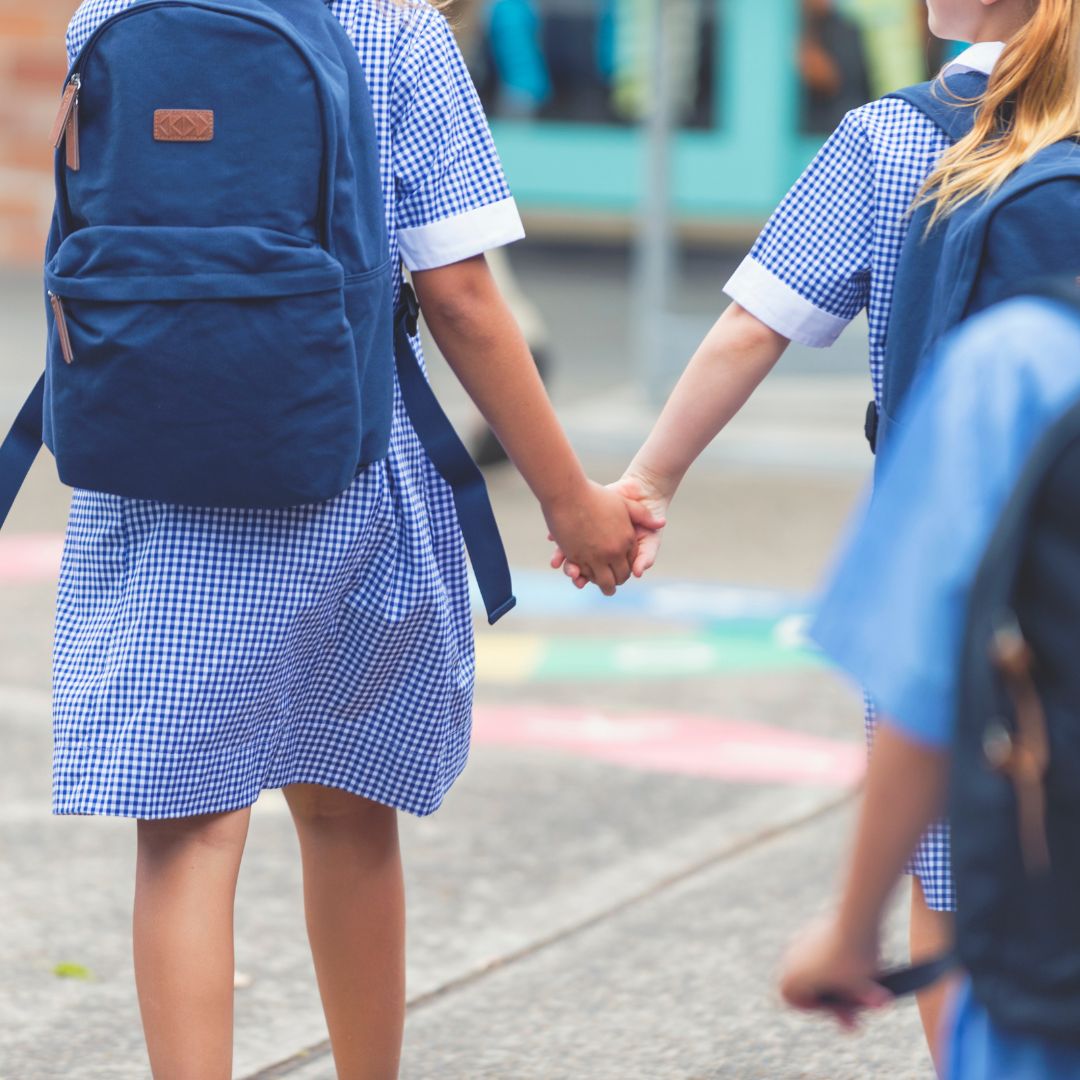 Kā saglabāt mieru un atbalstīt bērnus, sākoties mācībām