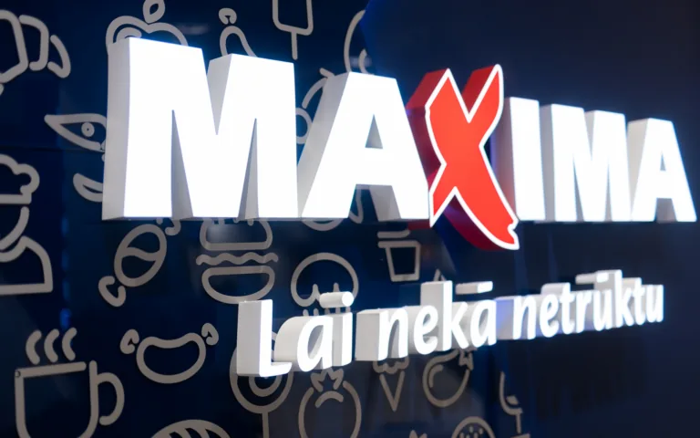 Uz rekonstrukcijas laiku slēgs „Maxima X“ Rojā