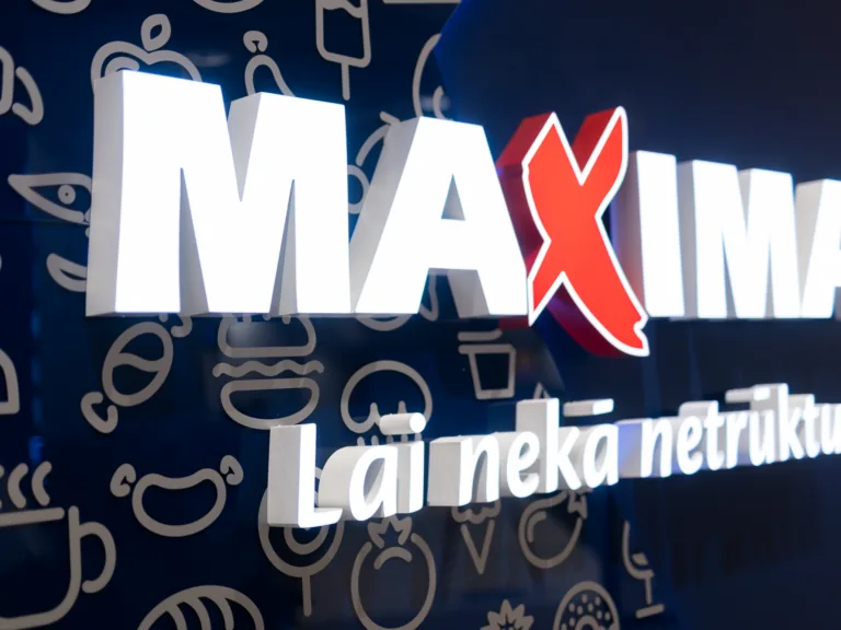 Uz rekonstrukcijas laiku slēgs „Maxima X“ Rojā