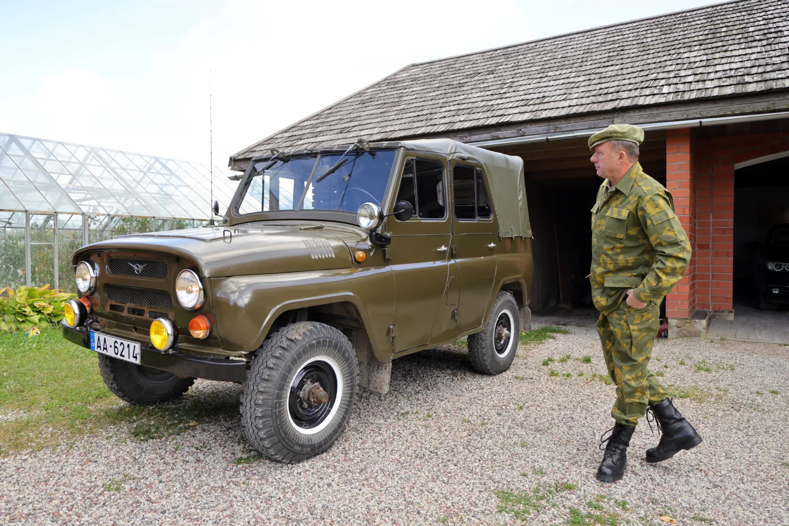 Ar stūri rokās – unikāls militārais mantojums Ziemeļkurzemē