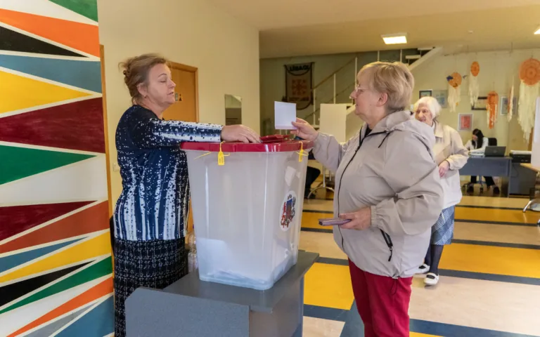 Ekonomistu apvienības prezidents: cilvēki noticēja, ka beidzot kāds sāks darīt